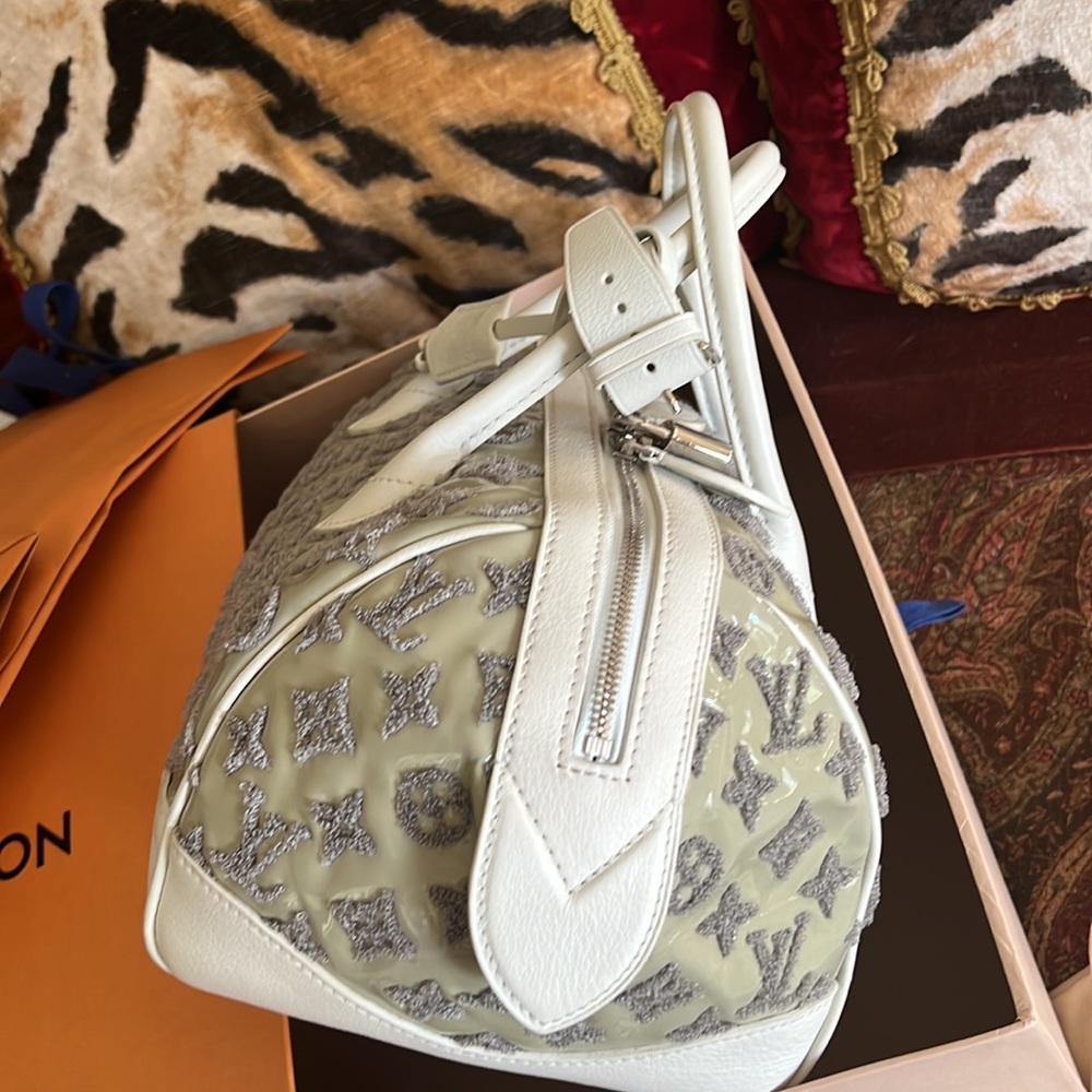 Louis Vuitton limited edition Boston bag - Picture 4 of 10